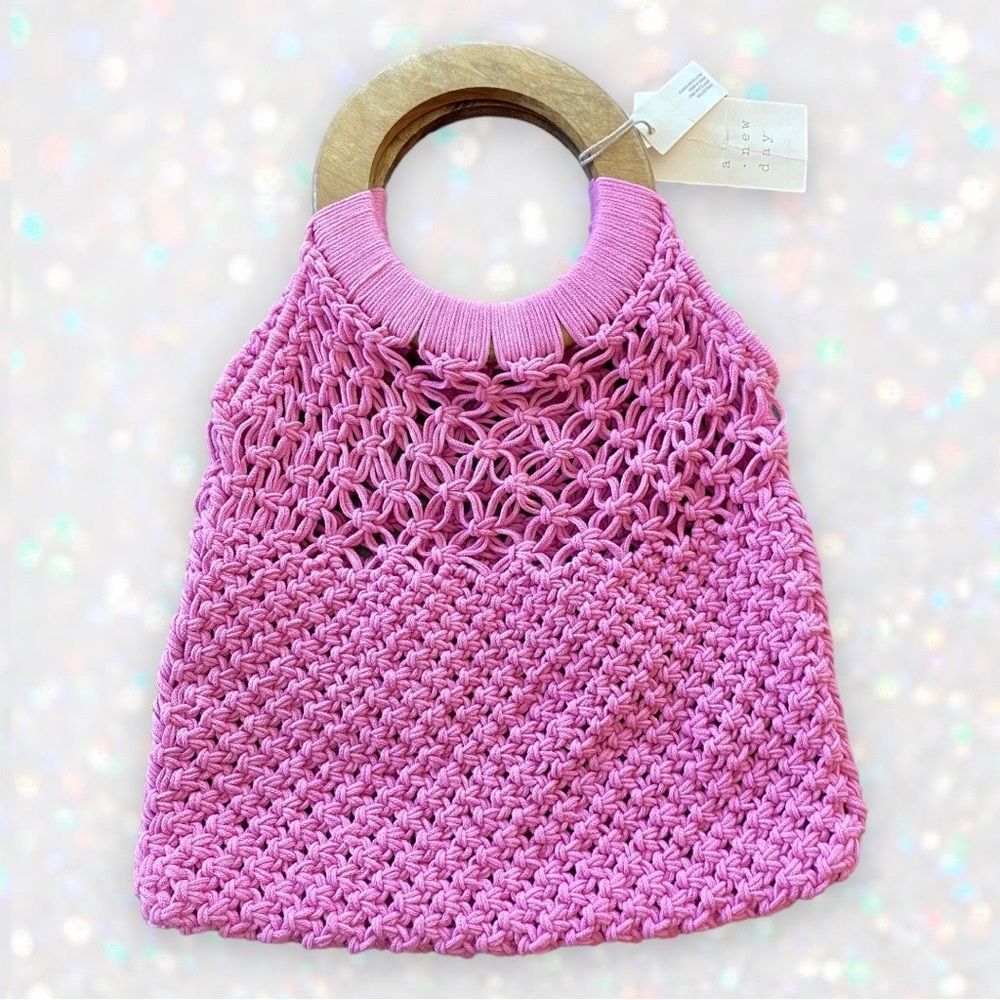 🆕 NWT A New Day Pink Knit Handbag With Wooden Round Handles